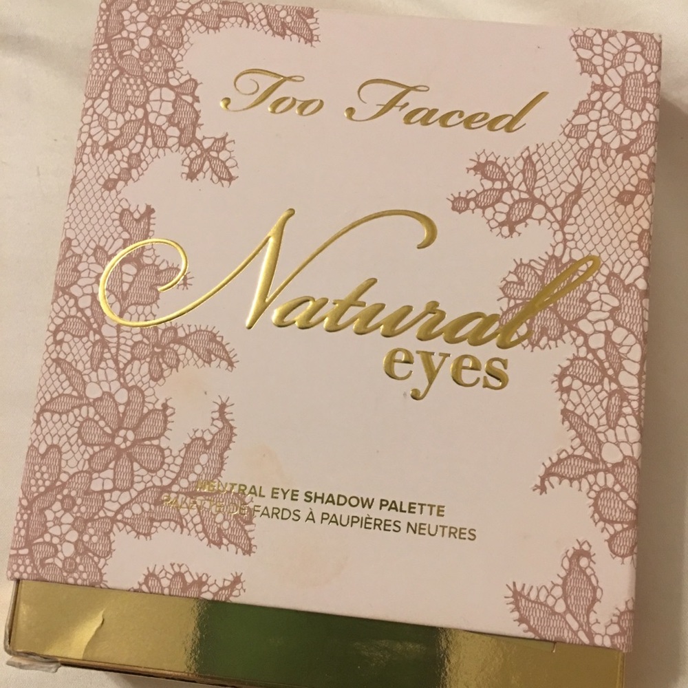 Too faced natural eyes